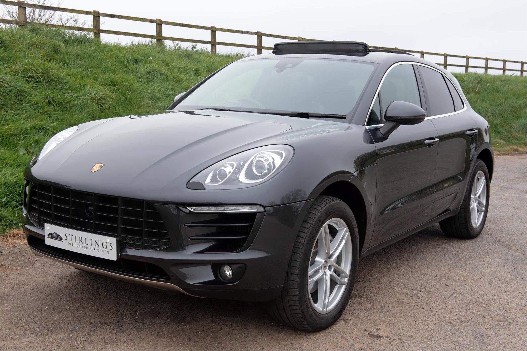 Porsche macan s 2016